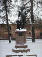 Памятник Беллинсгаузену в Кронштадте