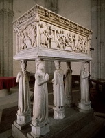 Итальянский саркофаг (Б. Бертрандо)